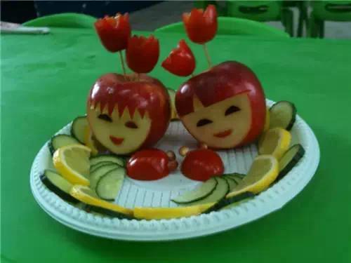 简单易学的创意水果拼盘做法(及多种水果切法)