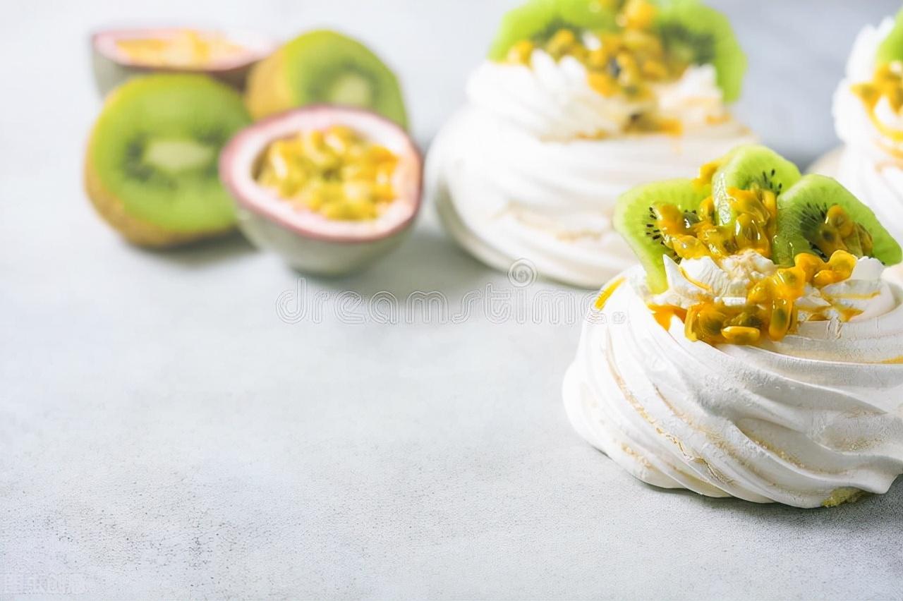 各种水果的营养和功效大全?（常见水果的营养和功效）