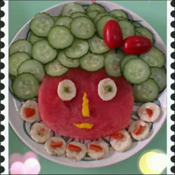 简单易学的创意水果拼盘做法(及多种水果切法)