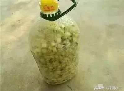 花肥怎么制作方法,简单易行，让花卉茁壮成长